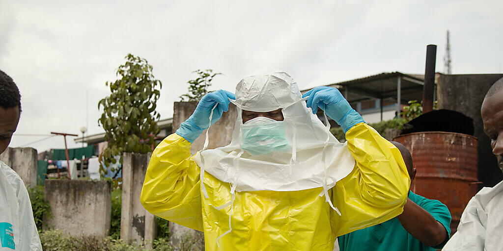Ebola-Spezialisten im Einsatz in der kongolesischen Grossstadt Goma. (Archivbild)
