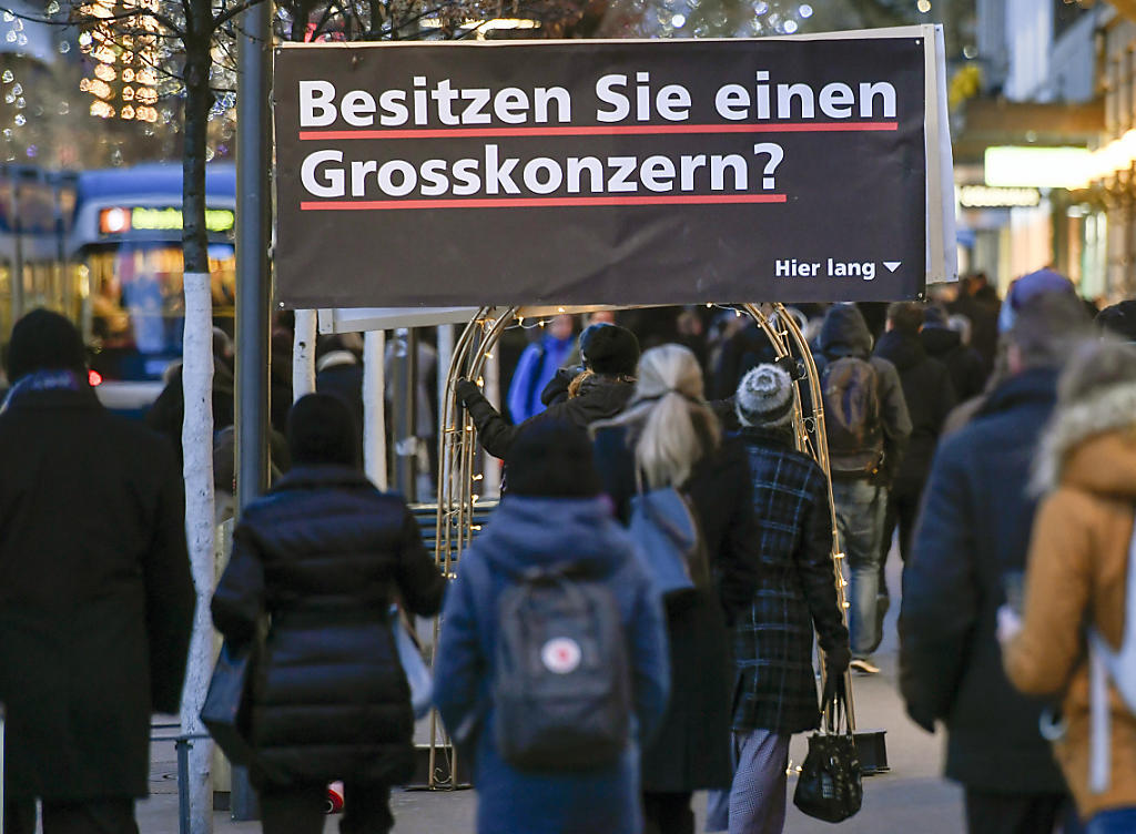 Mit provokativen Slogans hat die Linke Anfang Jahr Stimmung gegen die Unternehmenssteuerreform III gemacht. In der Neuauflage berücksichtigt der Bundesrat die Kritik der damaligen Gegner. (Archivbild) Mit provokativen Slogans hat die Linke Anfang Jahr Stimmung gegen die Unternehmenssteuerreform III gemacht. In der Neuauflage berücksichtigt der Bundesrat die Kritik der damaligen Gegner. (Archivbild)
