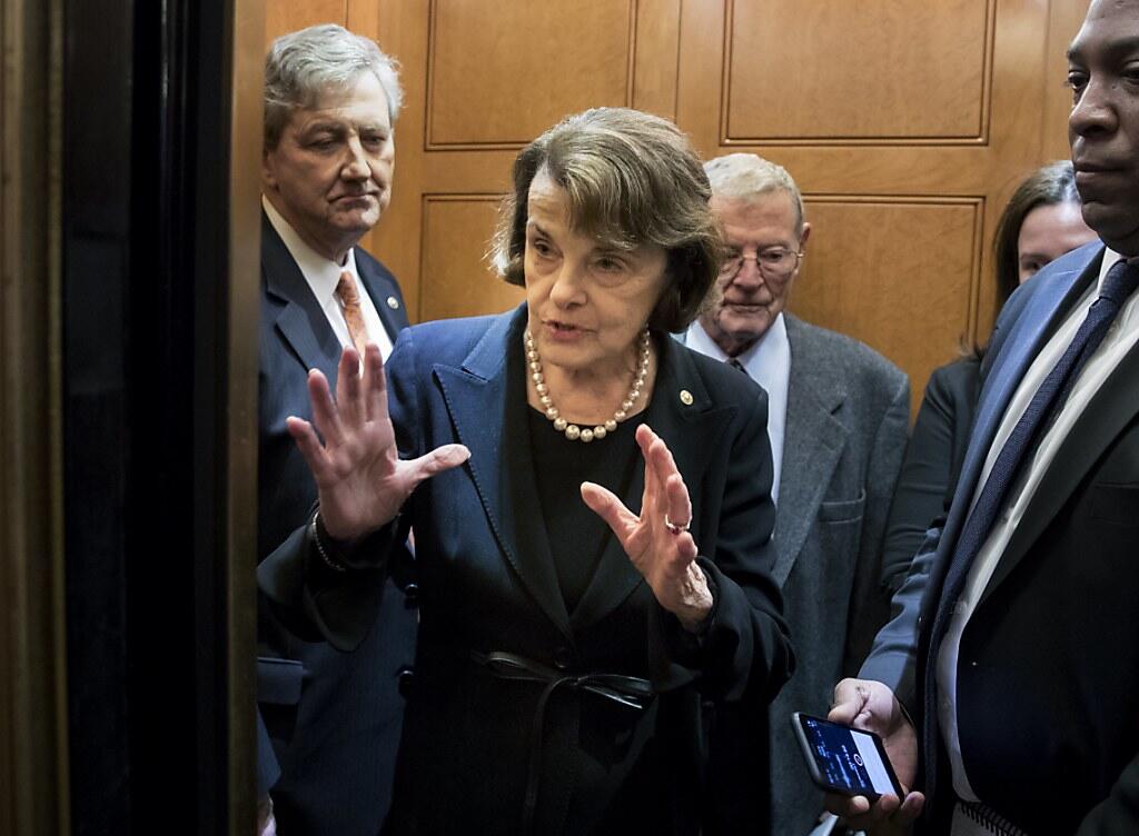 Veröffentlichte ein bisher geheimes Vernehmungsprotokoll in der Russland-Affäre um US-Präsident Donald Trump: die demokratische Senatorin Dianne Feinstein. Veröffentlichte ein bisher geheimes Vernehmungsprotokoll in der Russland-Affäre um US-Präsident Donald Trump: die demokratische Senatorin Dianne Feinstein.