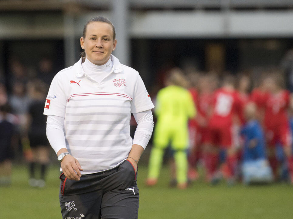 Die Schweizer U19-Nationaltrainerin Nora Häuptle hofft an der Heim-EM auf den Coup