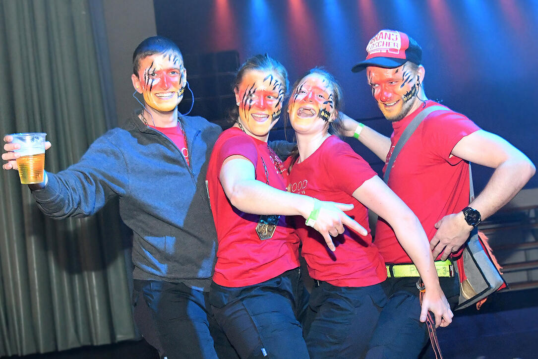 Monsterkonzert und Maskenball in Gams