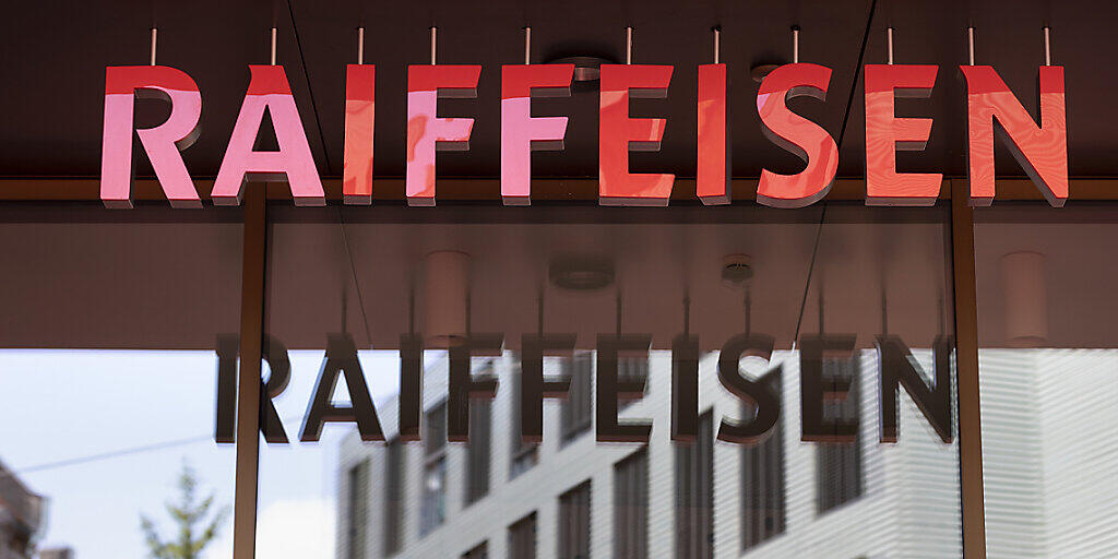 Raiffeisen Schweiz und der Versicherer Mobiliar gehen per Anfang 2021 eine strategische Partnerschaft ein. Die Unternehmen wollen insbesondere das Geschäftsfeld Wohnen gemeinsam entwickeln. (Archivbild)