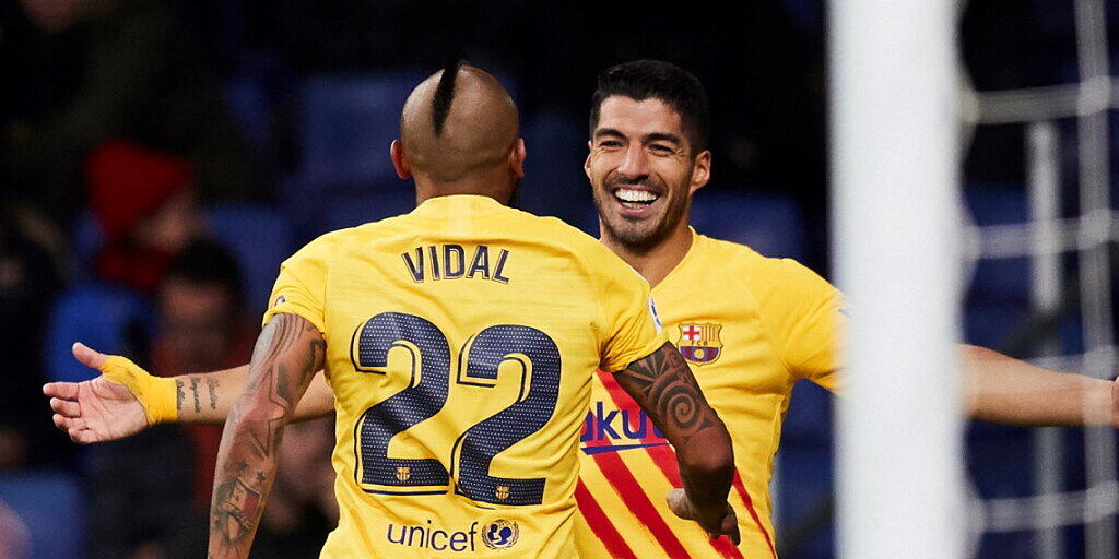 Der FC Barcelona (hier Arturo Vidal und Luis Suarez) ist nicht nur auf dem Rasen erfolgreich