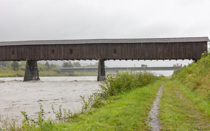 Hochwasser am Rhein
