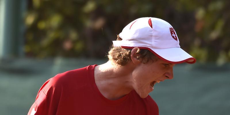 Kämpferisch zum Sieg: Antoine Bellier sicherte dem Schweizer Davis-Cup-Team in Usbekistan den dritten Punkt und damit den Verbleib in der Weltgruppe