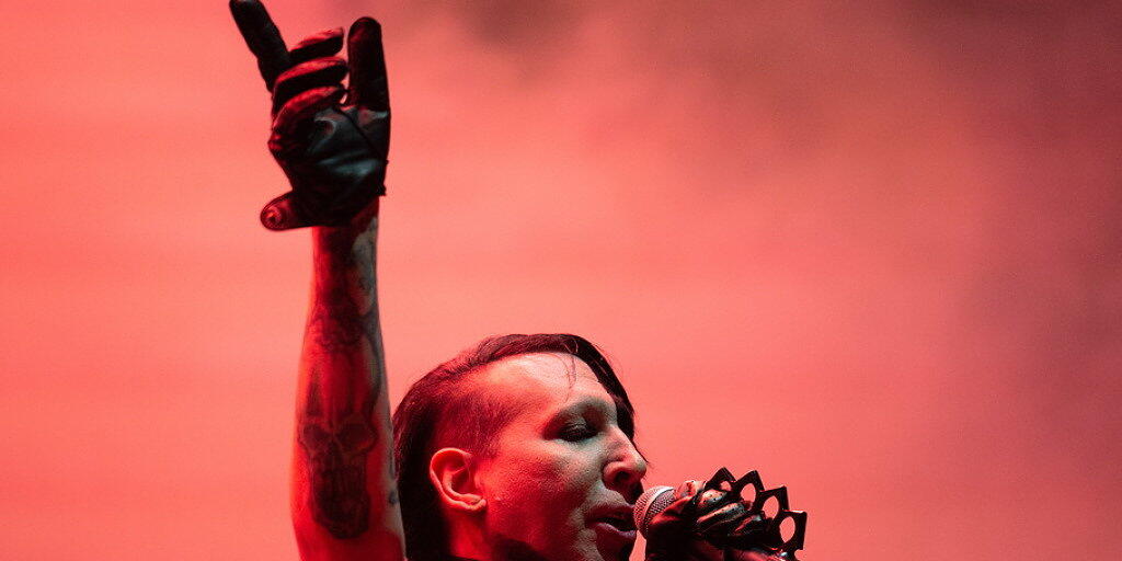 Für ihn ein Geschenk des Himmels: US-Rocker Marilyn Manson tritt in der zweiten Staffel der TV-Serie "The New Pope" auf. (Archivbild)