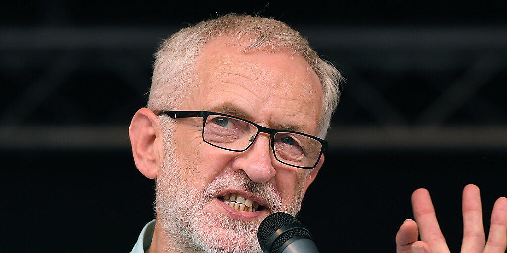 "Stark schädigenden 'No Deal'-Brexit verhindern": der britische Labour-Chef Jeremy Corbyn. (Archivbild)