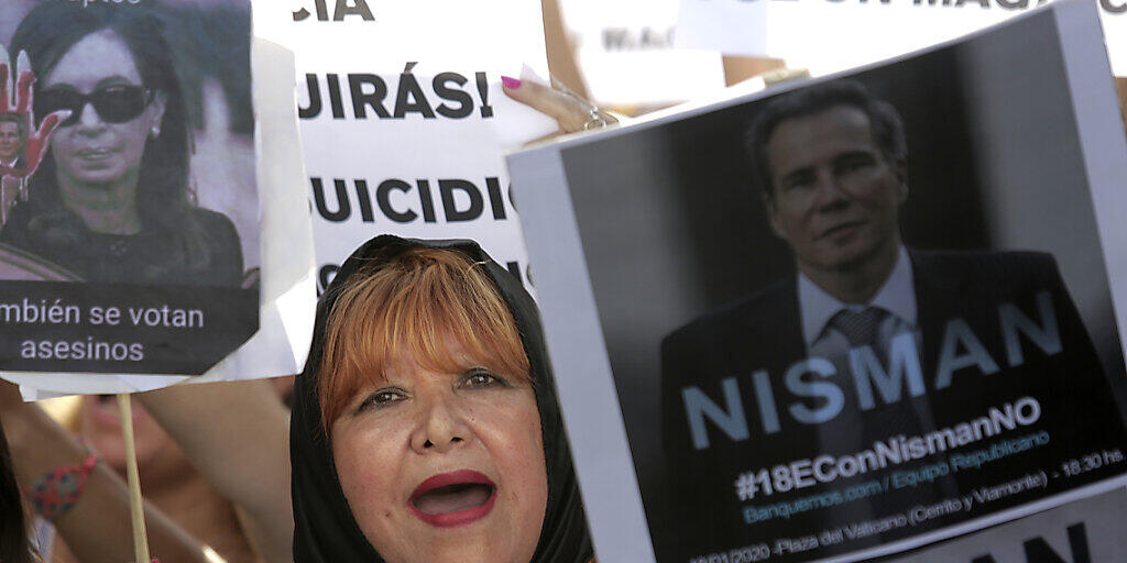 "Es war kein Selbstmord, es war Mord": Demonstranten in Buenos Aires gedenken des argentinischen Terror-Ermittlers Nisman.