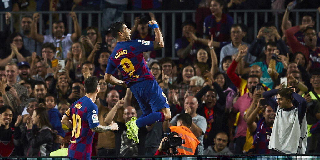 Schönes Tor, schöner Jubel: Luis Suarez leitet Barcelonas glorreiche acht Minuten ein
