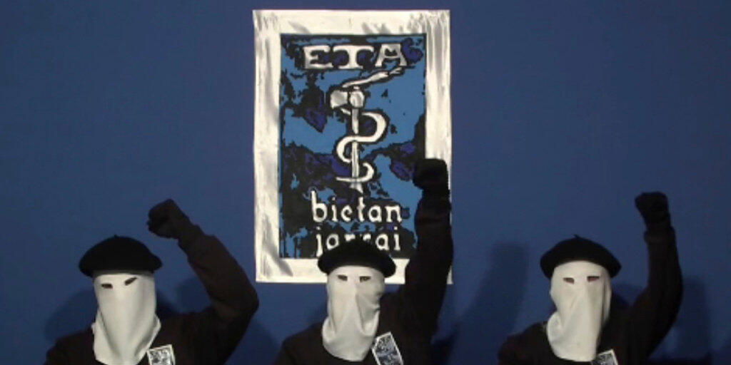 ETA-Video aus dem Jahr 2011: In einem Brief haben die baskischen Separatisten ihre Auflösung bekanntgegeben.