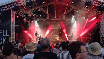 Tom Gregory am Quellrock 2026