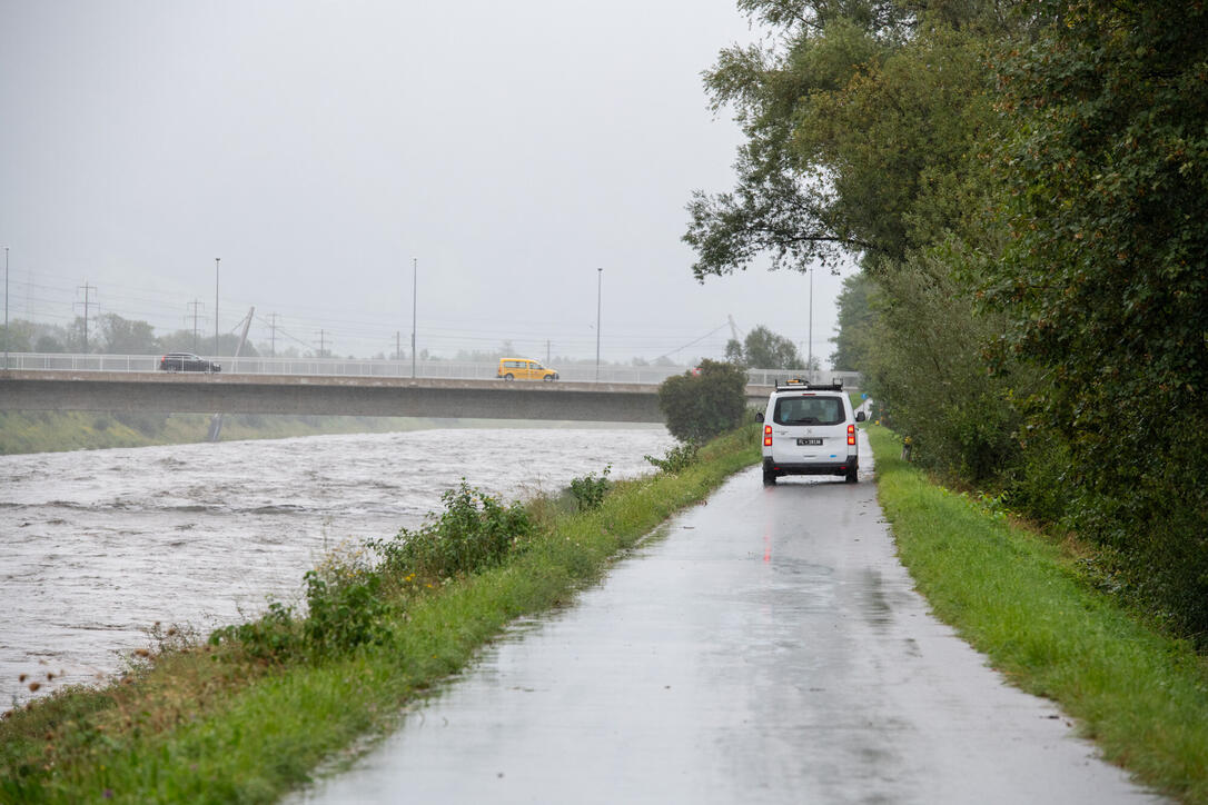 Hochwasser Rhein und Kanal