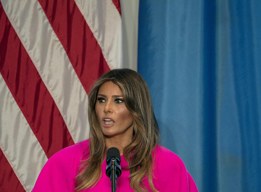 Die aktuelle First-Lady der USA, Melania Trump, findet die Trennung von Flüchtlingsfamilien bei der illegalen Einreise in die USA nicht in Ordnung. (Archivbild) Die aktuelle First-Lady der USA, Melania Trump, findet die Trennung von Flüchtlingsfamilien bei der illegalen Einreise in die USA nicht in Ordnung. (Archivbild)