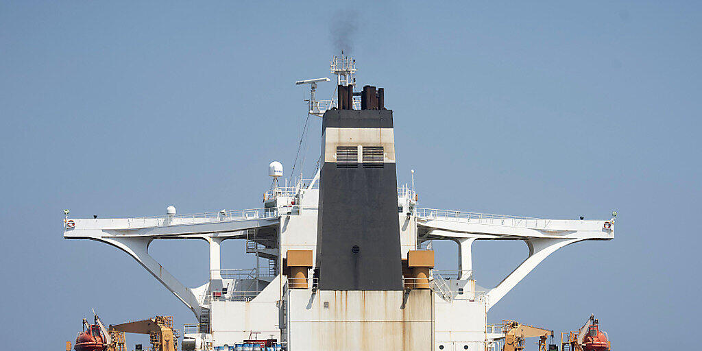 Die USA haben am Freitag einen iranischen Tanker und dessen Kapitän mit Sanktionen belegt. (Archivbild)