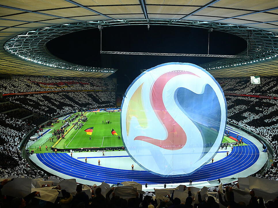 Favorit für die EM 2024: Deutschland mit dem Olympiastadion in Berlin