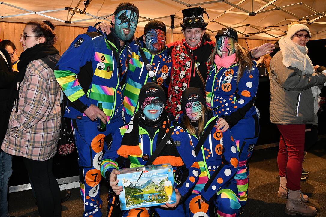 Monsterkonzert und Maskenball in Gams