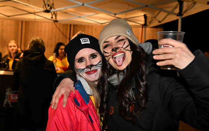 Monsterkonzert und Maskenball in Gams