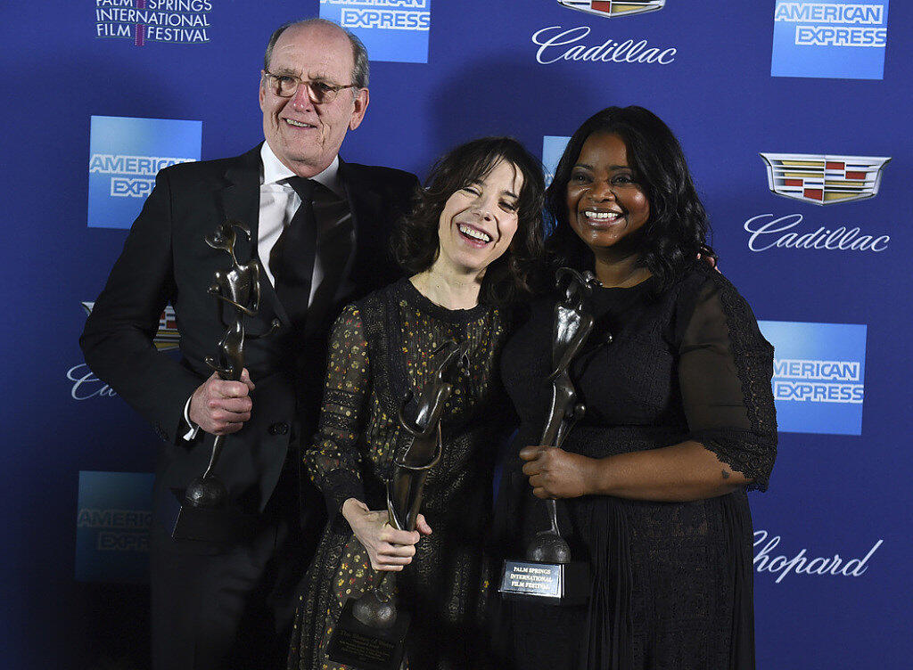 Sie dürften am (heutigen) Sonntagabend mit weiteren Auszeichnungen nach Hause gehen: die Schauspieler Richard Jenkins, Sally Hawkins und Octavia Spencer (von links), die in "The Shape of Water" die Hauptrollen spielen. (Archivbild) Sie dürften am (heutigen) Sonntagabend mit weiteren Auszeichnungen nach Hause gehen: die Schauspieler Richard Jenkins, Sally Hawkins und Octavia Spencer (von links), die in "The Shape of Water" die Hauptrollen spielen. (Archivbild)