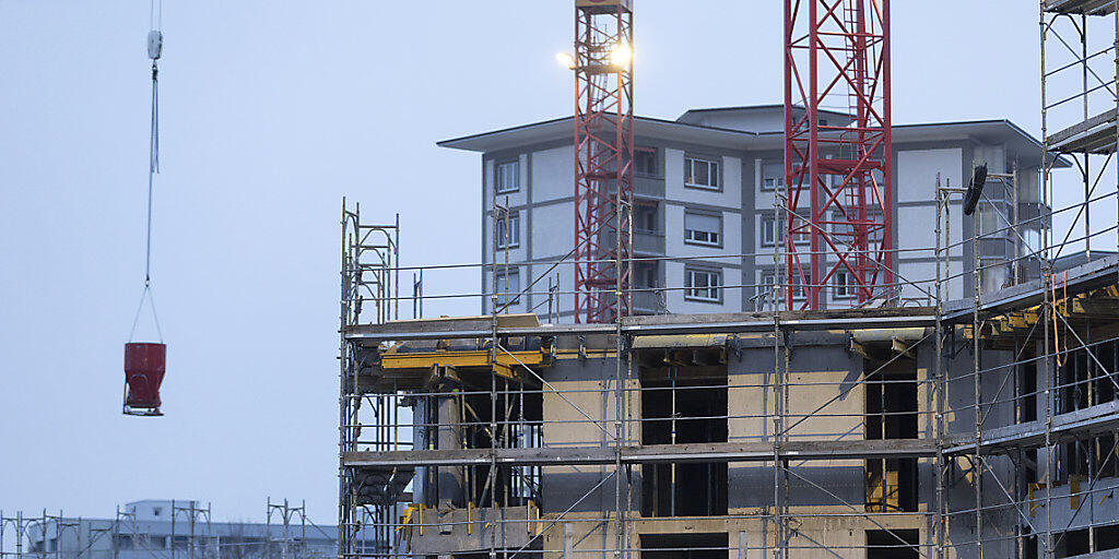 Immobilienpreise haben im vierten Quartal wieder leicht angezogen. (Archiv) Immobilienpreise haben im vierten Quartal wieder leicht angezogen. (Archiv)