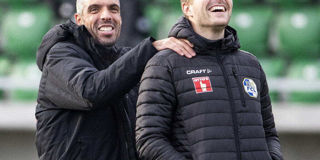 Der Luzerner Cheftrainer Fabio Celestini (links) wird sich wohl auf den früh zurückgetretenen Claudio Lustenberger verlassen können