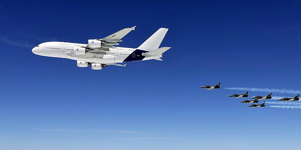 Auch für den mittlerweile eingestellten Airbus A380 hat Gurit Komponenten geliefert. (Archivbild)