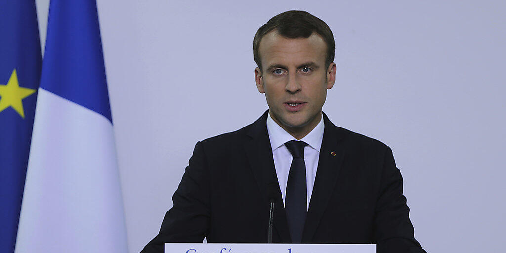 Blitzbesuch von Dubai nach Riad: Frankreichs Präsident Emmanuel Macron will die angespannte Lage in der Nahost-Region entschärfen.