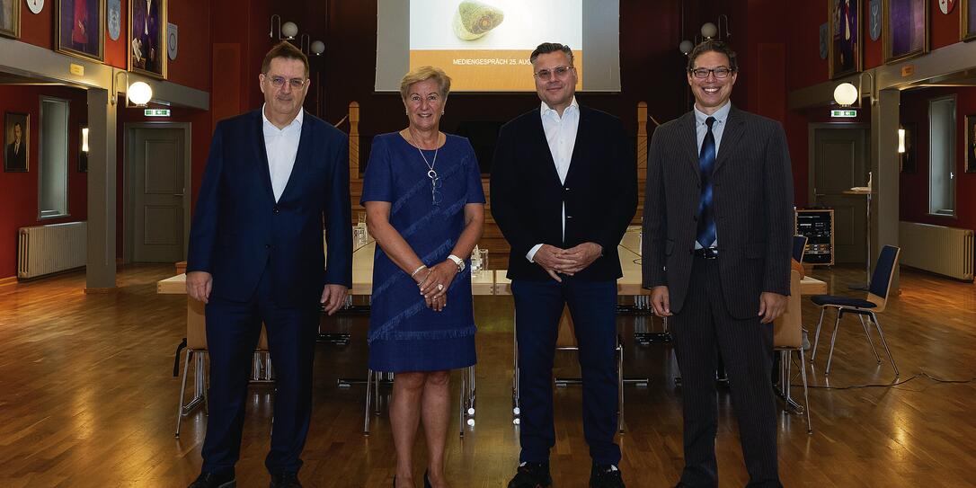 Medienorientierung Treuhandkammer, Vaduz Medienorientierung Treuhandkammer, Vaduz