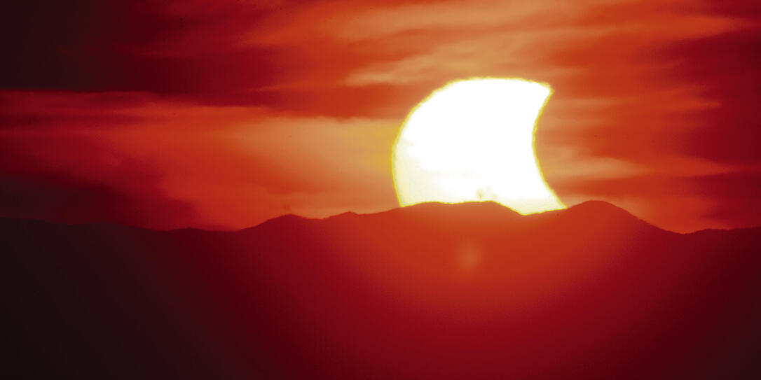 APTOPIX Partial Solar Eclipse