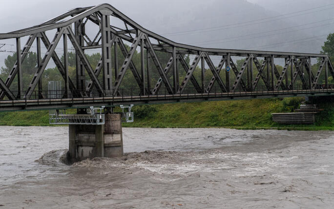 Hochwasser Rhein und Kanal