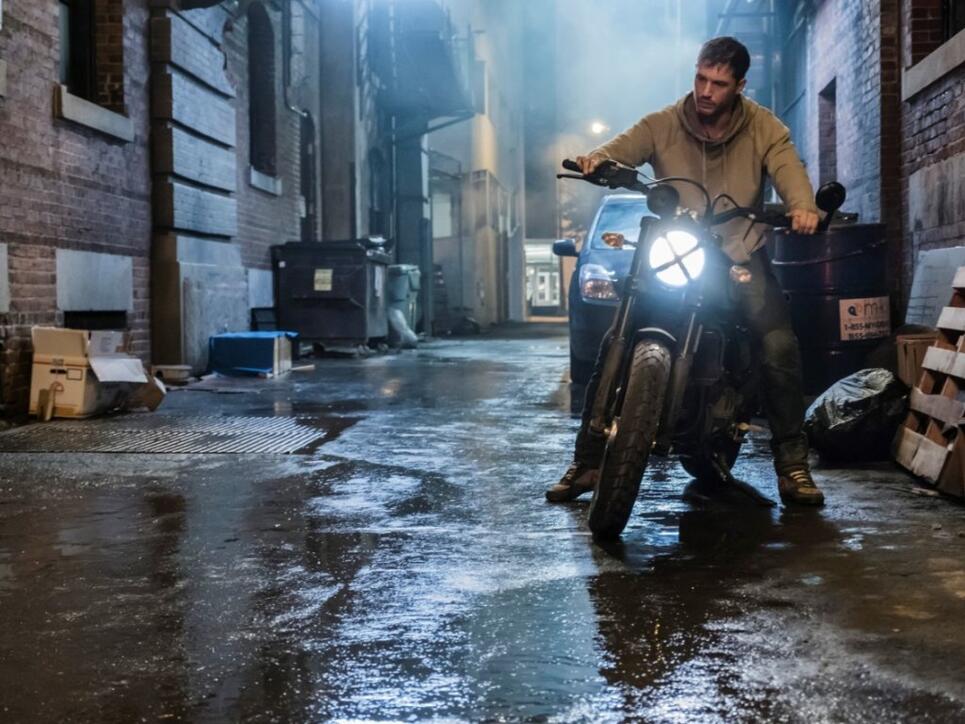 Der Film "Venom" hat am Wochenende vom 5. bis 7. Oktober 2018 in Nordamerika auf Anhieb die Spitze erreicht.