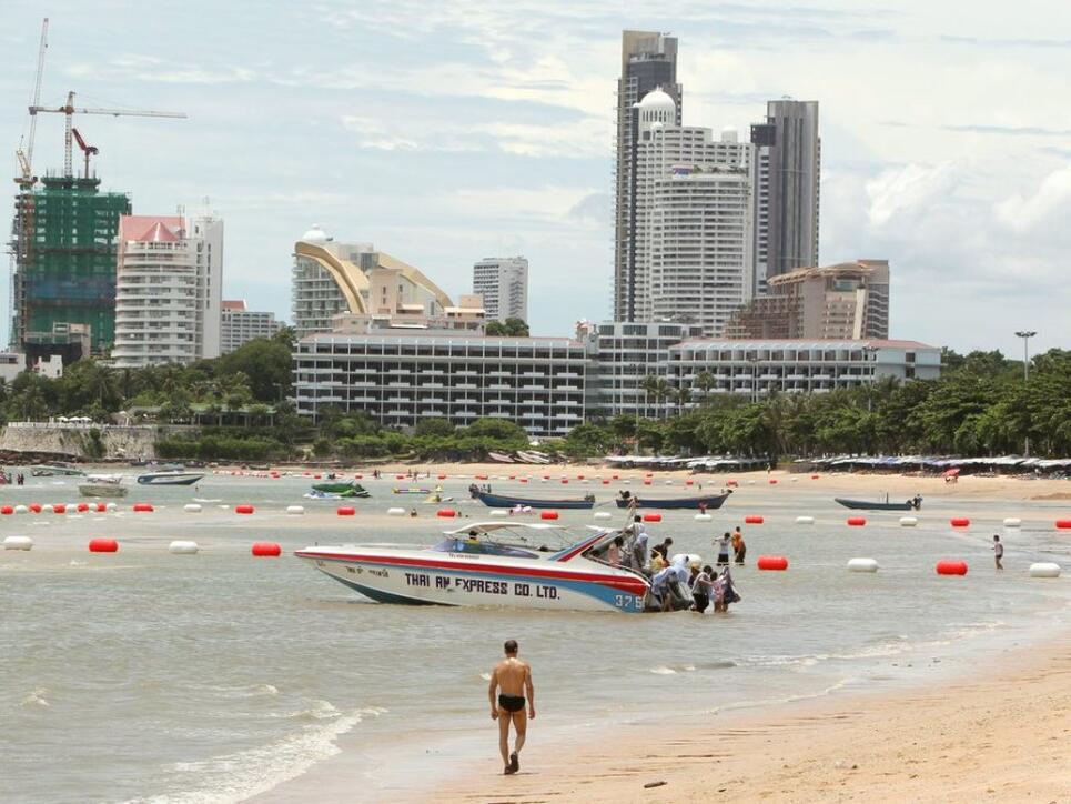 Strand in Pattaya City - Städte wie Pattaya und andere Ferienregionen sollen zu "Orten des Qualitätstourismus" werden. (Archivbild)
