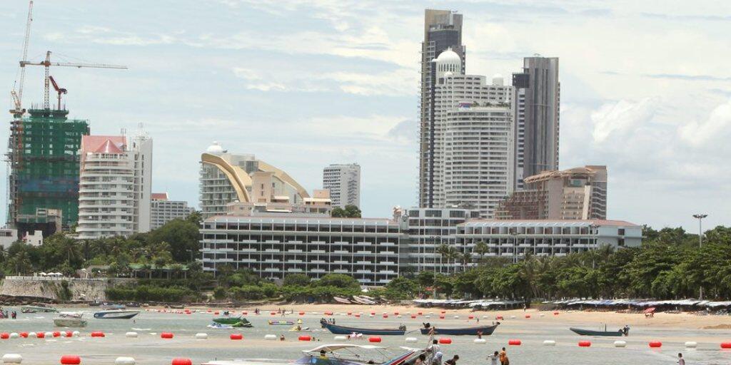 Strand in Pattaya City - Städte wie Pattaya und andere Ferienregionen sollen zu "Orten des Qualitätstourismus" werden. (Archivbild)