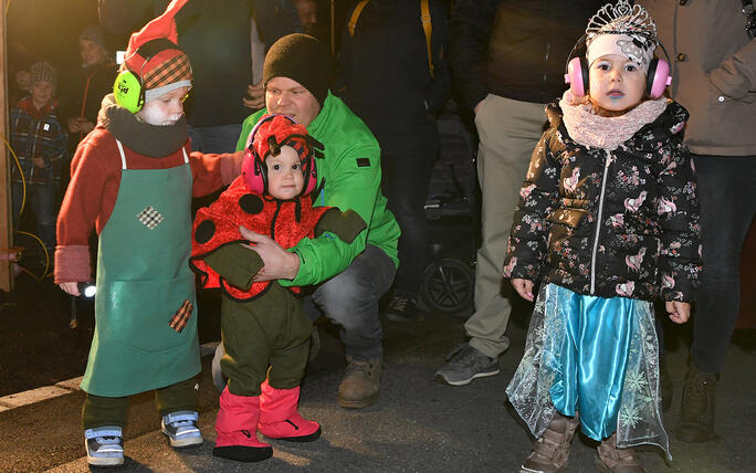 Monsterkonzert und Maskenball in Gams