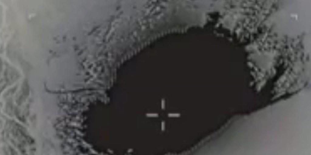 Luftaufnahme des Bombeneinschlags der Massive Ordnance Air Blast (MOAB) beim US-Angriff auf den ISin Afghanistan.