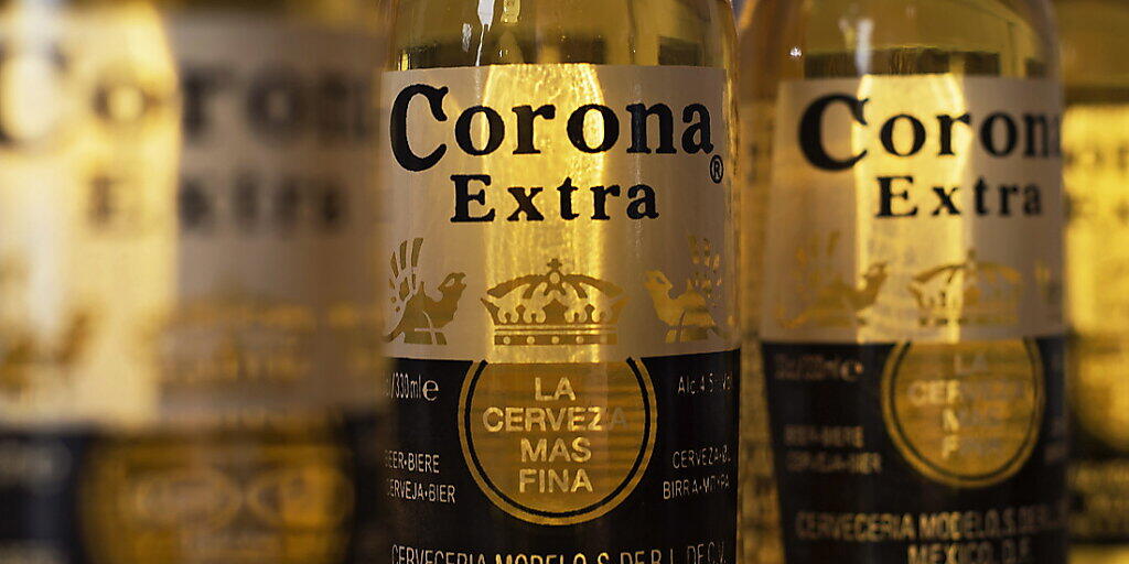 Auch die Produktion des mexikanischen Corona-Biers ist ein Opfer der Coronakrise geworden. (Archivbild) Auch die Produktion des mexikanischen Corona-Biers ist ein Opfer der Coronakrise geworden. (Archivbild)