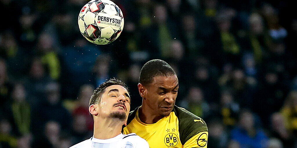 Abdou Diallo (rechts) wechselt von Dortmund zu Paris Saint-Germain