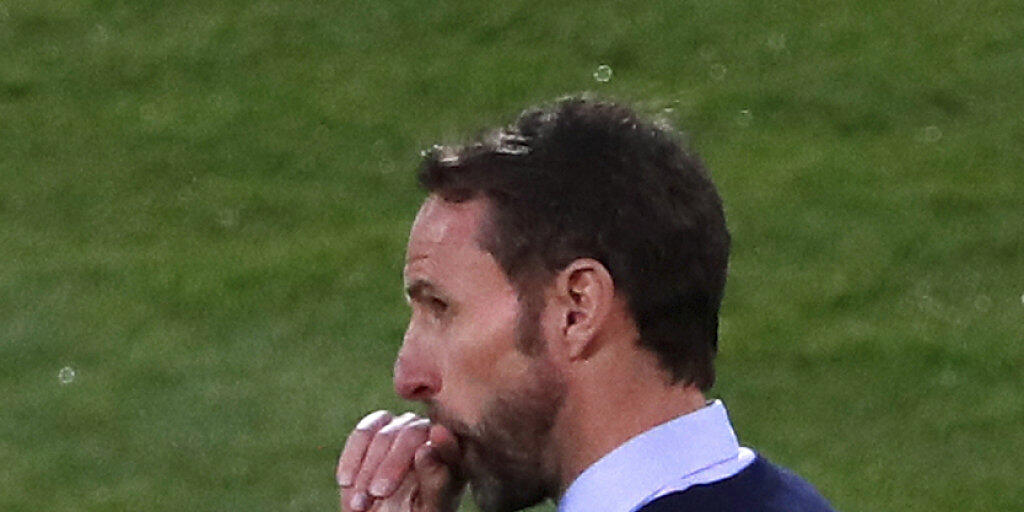 Englands Trainer Gareth Southgate enttäuscht nach der Niederlage gegen die Niederlande