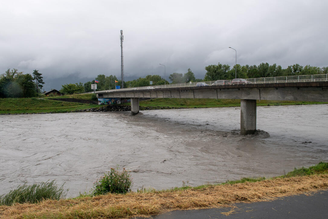 Hochwasser Rhein und Kanal