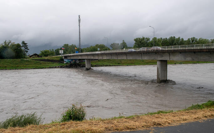 Hochwasser Rhein und Kanal