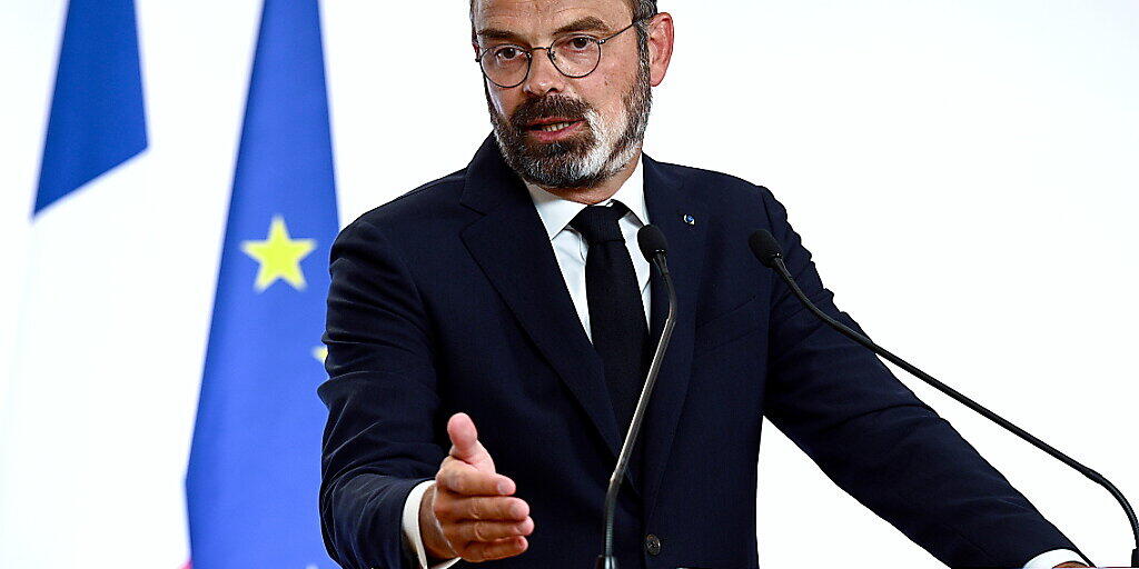 Regierungschef Édouard Philippe  kündigt am Donnerstag in einer am Fernsehen übertragenen Rede weitgehende Lockerungen der Corona-Massnahmen an.