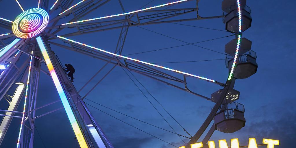 Auch wer sich im Kreis dreht, kann neue Erkenntnisse finden: Ein Riesenrad gehört zur Ausstellung "Heimat. Eine Grenzerfahrung" im Stapferhaus Lenzburg.