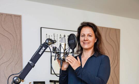 Katy Broder, Ruggell