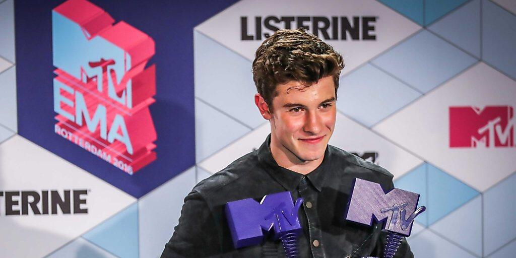Bei den MTV Europe Music Awards in London ist der kanadische Popsänger Shawn Mendes am Sonntag als bester Künstler ausgezeichnet worden.
