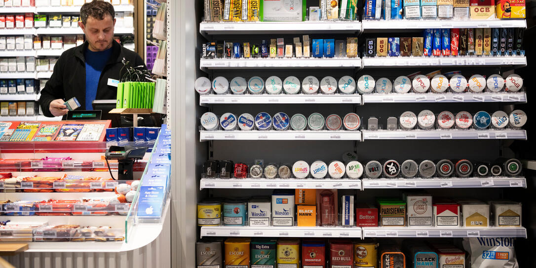 VALORA, VALORA GRUPPE, HANDELSUNTERNEHMEN, HANDELSKONZERN, CONVENIENCE, CONVENIENCE-KONZEPT, MULTIFORMATSTRATEGIE, VERKAUFSFORMAT, WERTSCHOEPFUNGSKETTE, VERKAUFSSTELLLE, POINT OF SALE, K KIOSK, KIOSK, KIOSKKONZERN, ZIGARETTE, SNUS, TABAK,