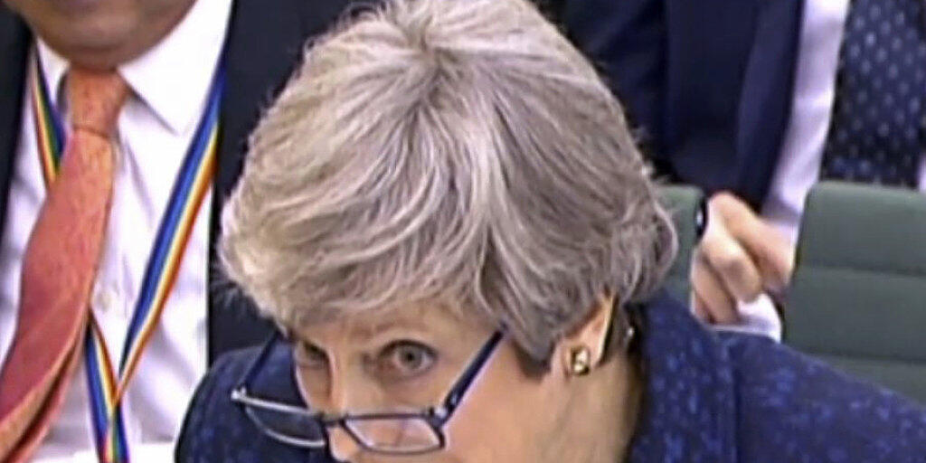 Wenn sie sich mit dem Brexit nicht ihr eigenes politisches Grab schaufelt... Premierministerin Theresa May im britischen Unterhaus in London (Aufnahme vom 1. Mai 2019).