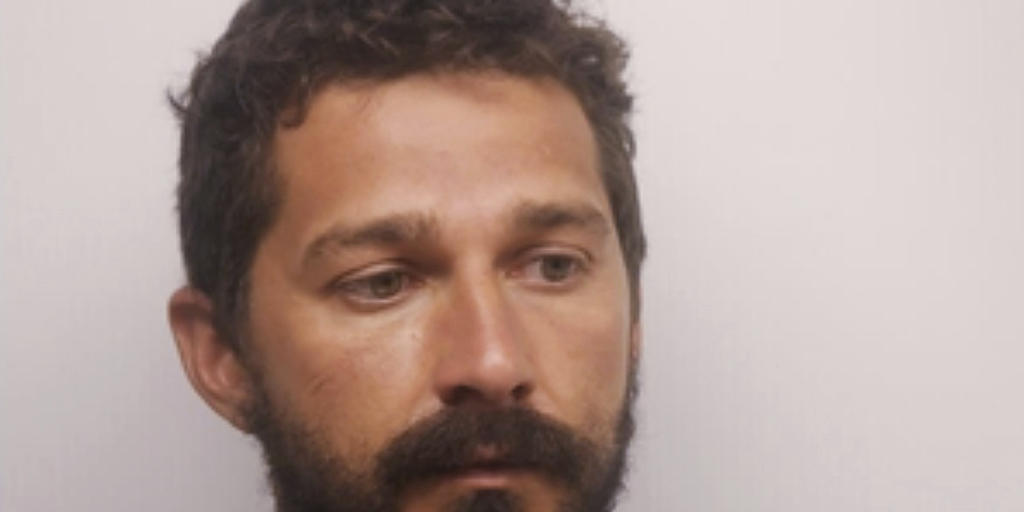 Betrunken in der Öffentlichkeit herumgepöbelt: US-Filmstar Shia LaBeouf wurde erneut kurzzeitig festgenommen und gegen 7000 Dollar Kaution wieder freigelassen.